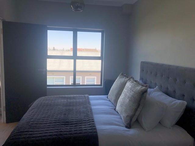 To Let 2 Bedroom Property for Rent in Table View Western Cape